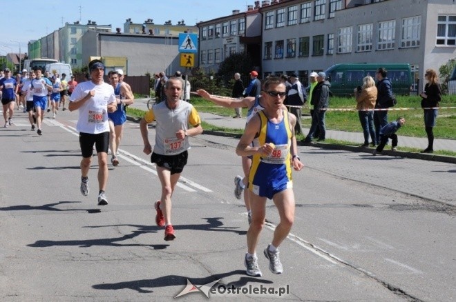 XVII Międzynarodowy Półmaraton Kurpiowski (08.05.2011) - zdjęcie #76 - eOstroleka.pl