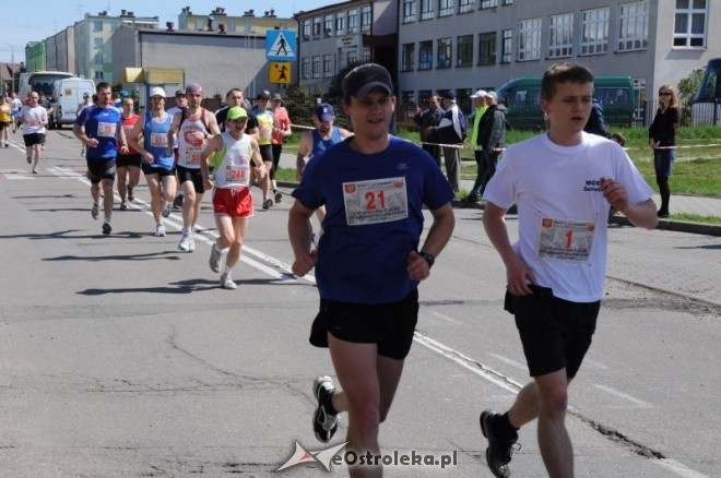 XVII Międzynarodowy Półmaraton Kurpiowski (08.05.2011) - zdjęcie #81 - eOstroleka.pl