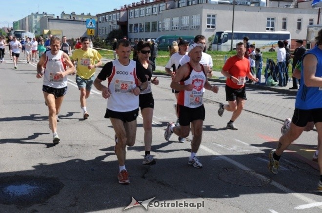 XVII Międzynarodowy Półmaraton Kurpiowski (08.05.2011) - zdjęcie #270 - eOstroleka.pl