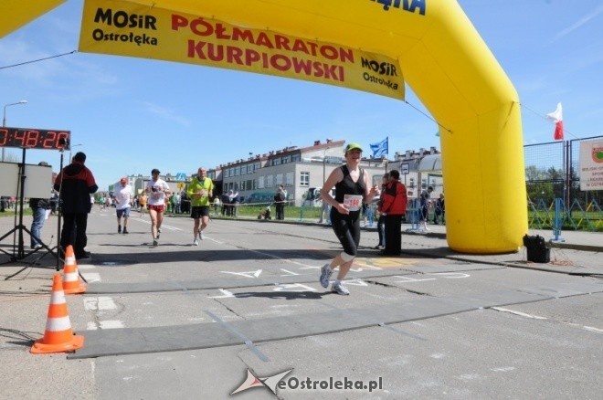 XVII Międzynarodowy Półmaraton Kurpiowski (08.05.2011) - zdjęcie #118 - eOstroleka.pl