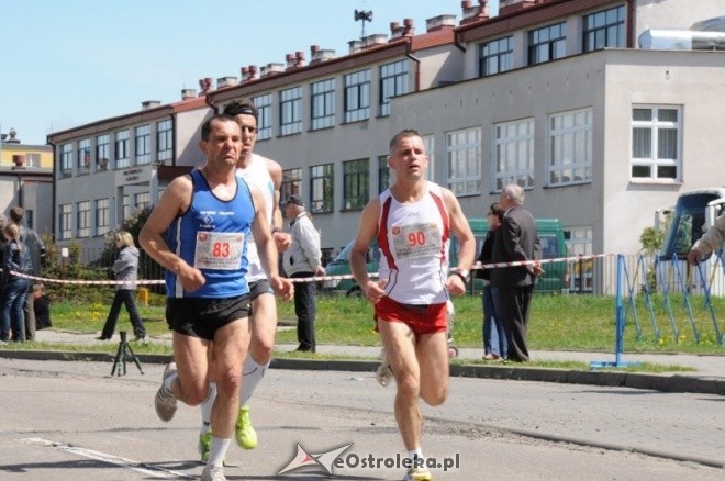 XVII Międzynarodowy Półmaraton Kurpiowski (08.05.2011) - zdjęcie #130 - eOstroleka.pl