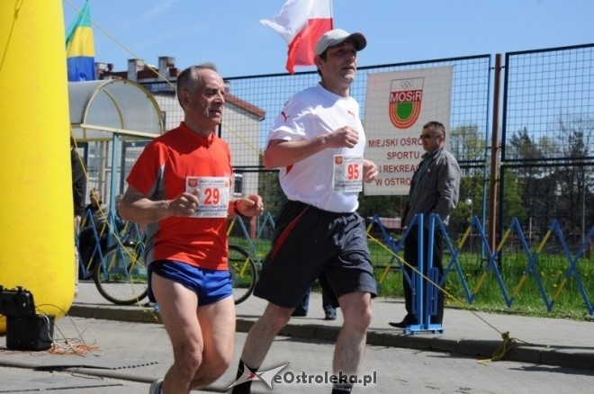 XVII Międzynarodowy Półmaraton Kurpiowski (08.05.2011) - zdjęcie #268 - eOstroleka.pl