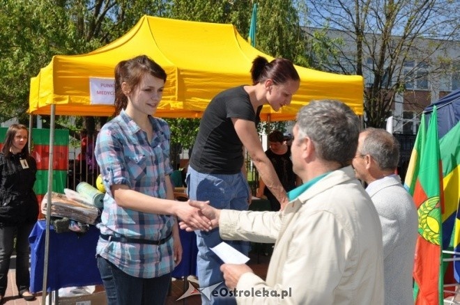 XVII Międzynarodowy Półmaraton Kurpiowski (08.05.2011) - zdjęcie #334 - eOstroleka.pl