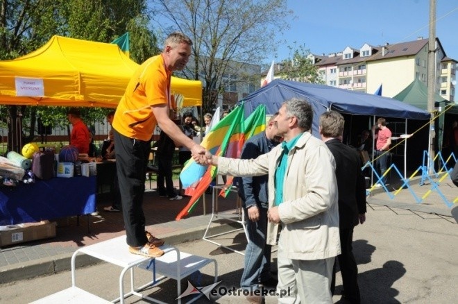 XVII Międzynarodowy Półmaraton Kurpiowski (08.05.2011) - zdjęcie #343 - eOstroleka.pl