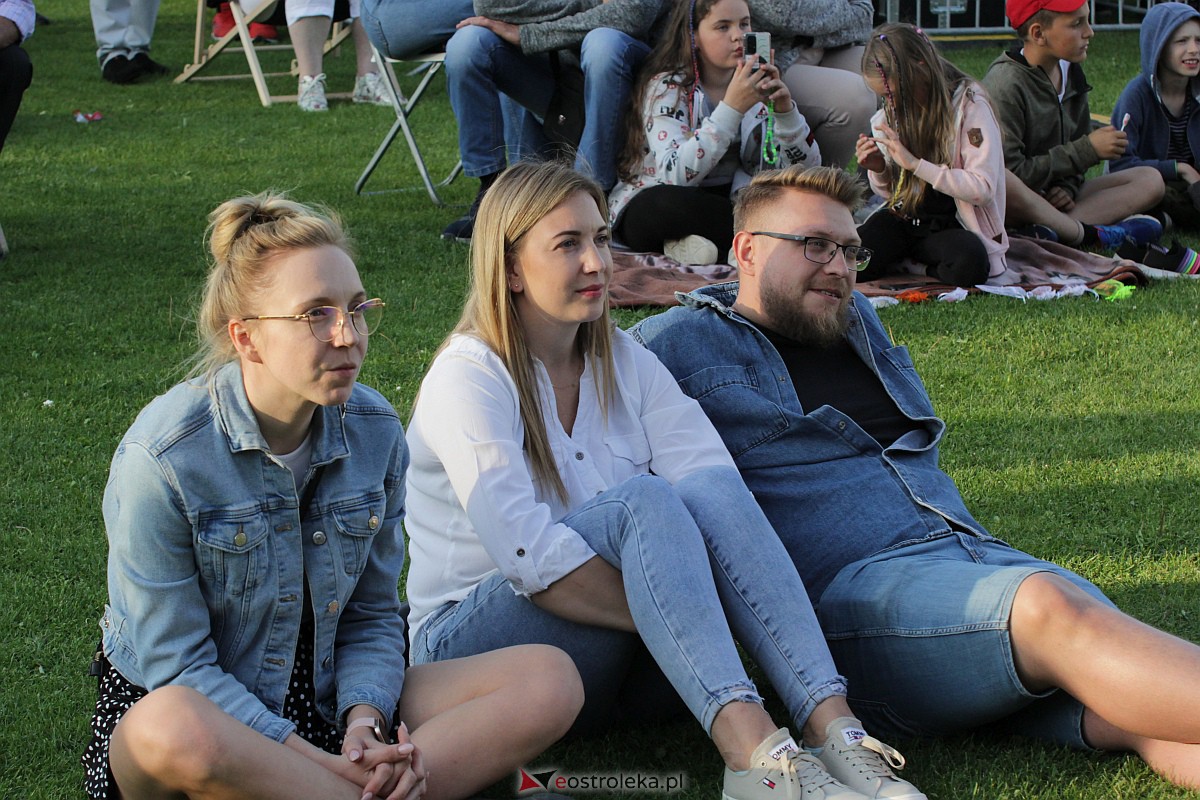 Mazopiknik w Lelisie: występ kabaretu Łowcy.B - zdjęcie #71 - eOstroleka.pl