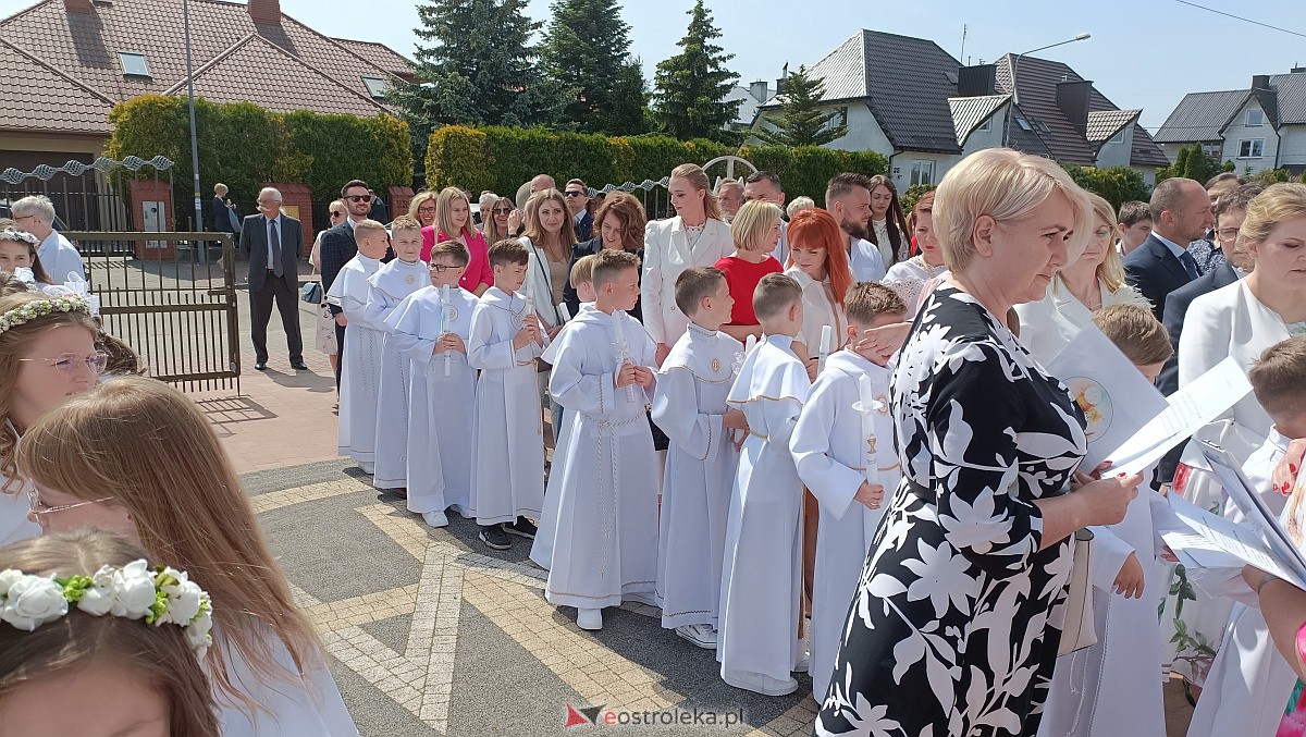 I Komunia Święta w kościele pw. NMP Królowej Rodzin [28.5.2023] - zdjęcie #1 - eOstroleka.pl