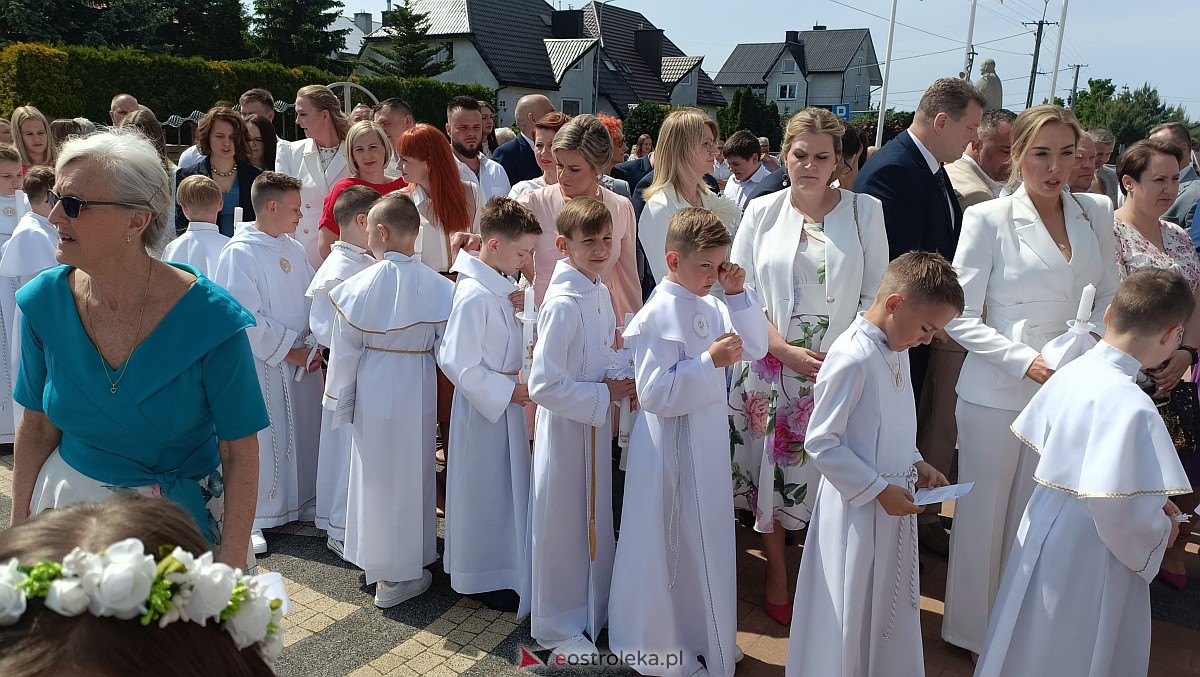 I Komunia Święta w kościele pw. NMP Królowej Rodzin [28.5.2023] - zdjęcie #2 - eOstroleka.pl