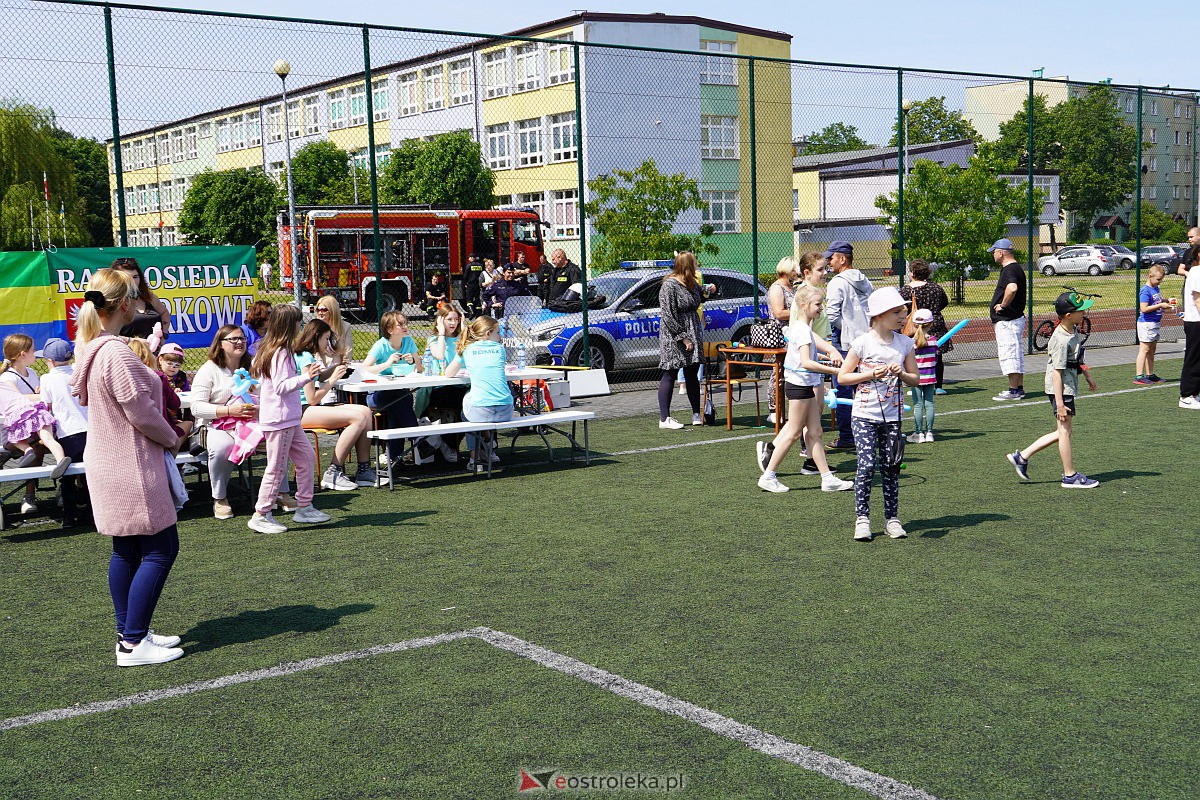 Festyn sportowo-rekreacyjny w Szkole Podstawowej nr 2 w Ostrołęce [28.05.2023] - zdjęcie #19 - eOstroleka.pl