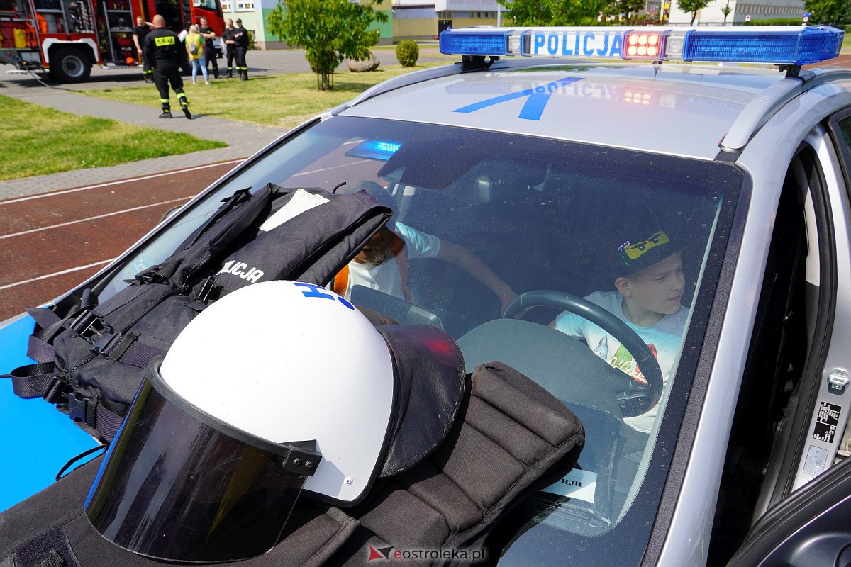 Festyn sportowo-rekreacyjny w Szkole Podstawowej nr 2 w Ostrołęce [28.05.2023] - zdjęcie #79 - eOstroleka.pl