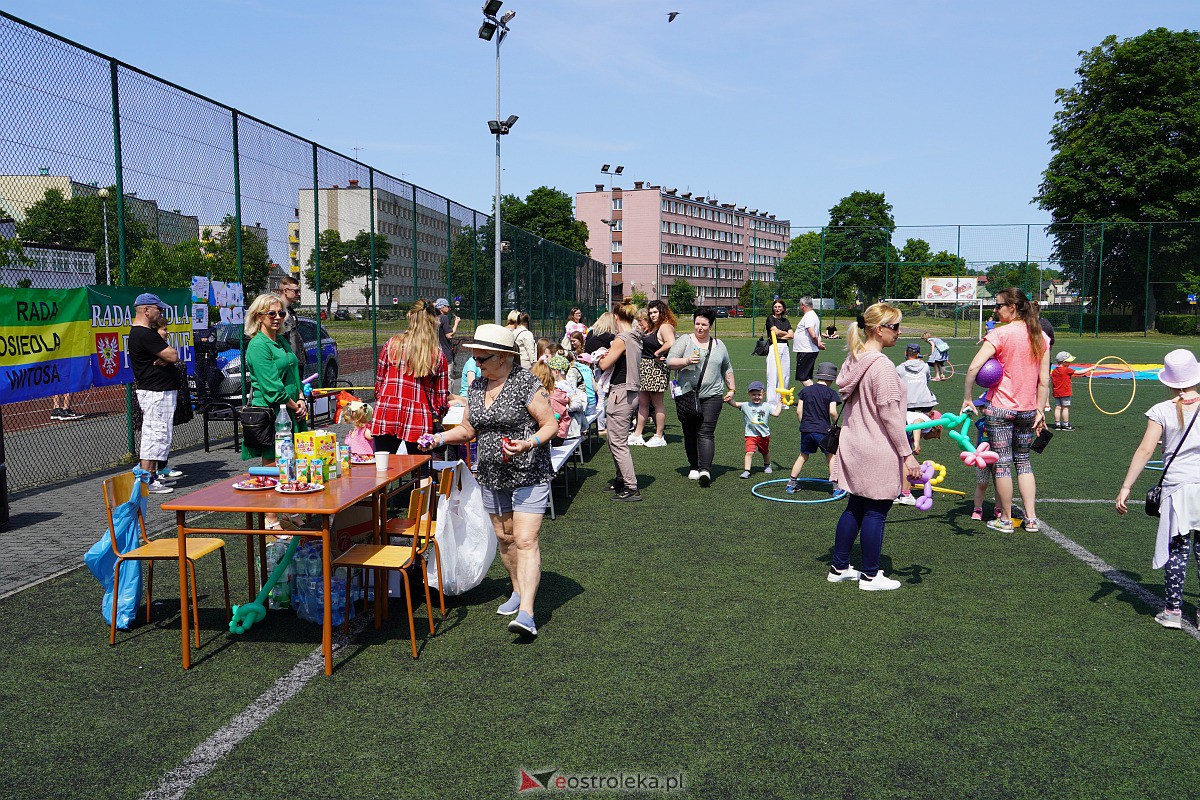 Festyn sportowo-rekreacyjny w Szkole Podstawowej nr 2 w Ostrołęce [28.05.2023] - zdjęcie #72 - eOstroleka.pl