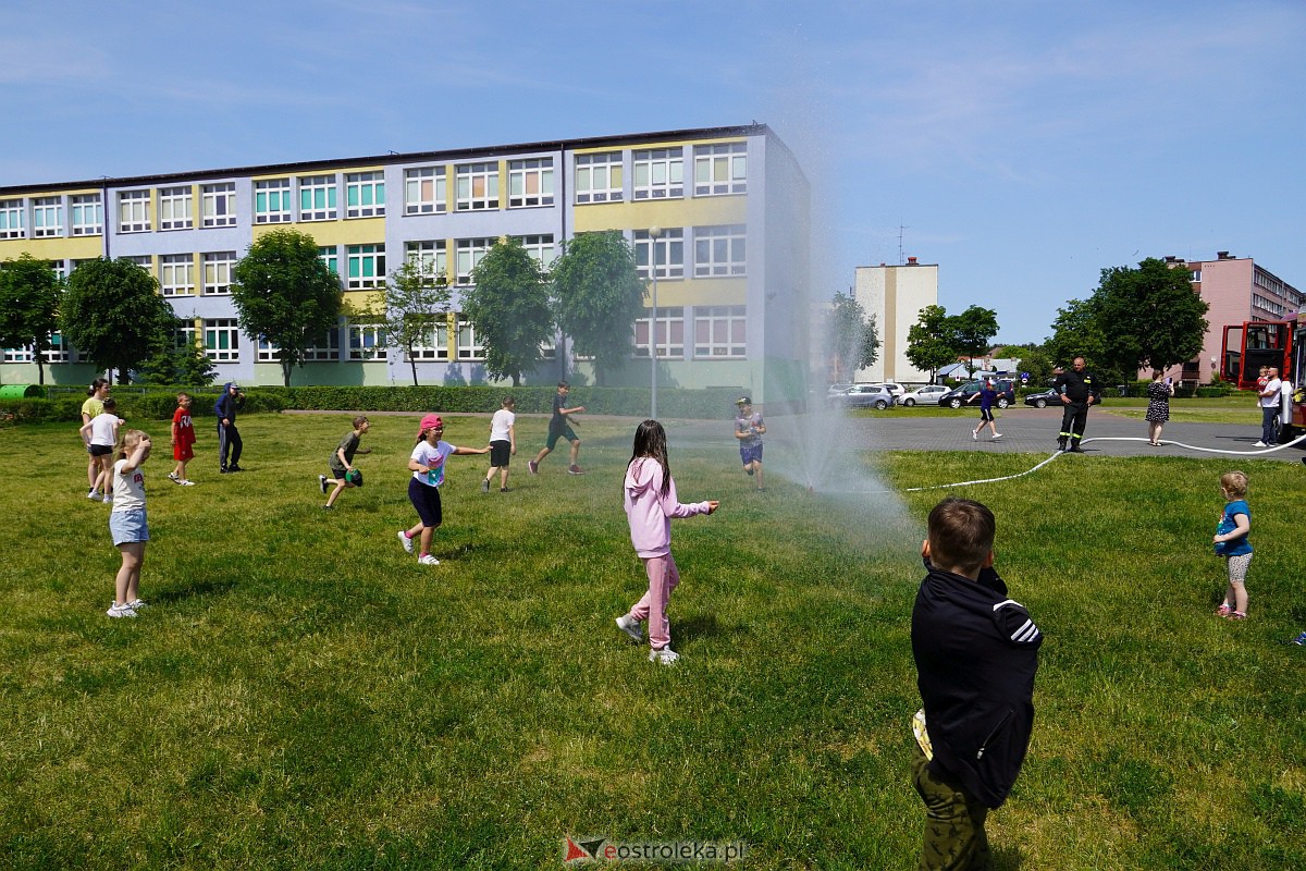 Festyn sportowo-rekreacyjny w Szkole Podstawowej nr 2 w Ostrołęce [28.05.2023] - zdjęcie #5 - eOstroleka.pl