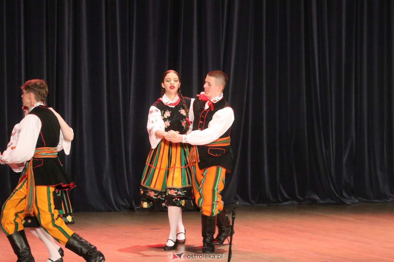 Koncert Zespołu Pieśni i Tańca Kurpie [28.05.2023] - zdjęcie #44 - eOstroleka.pl