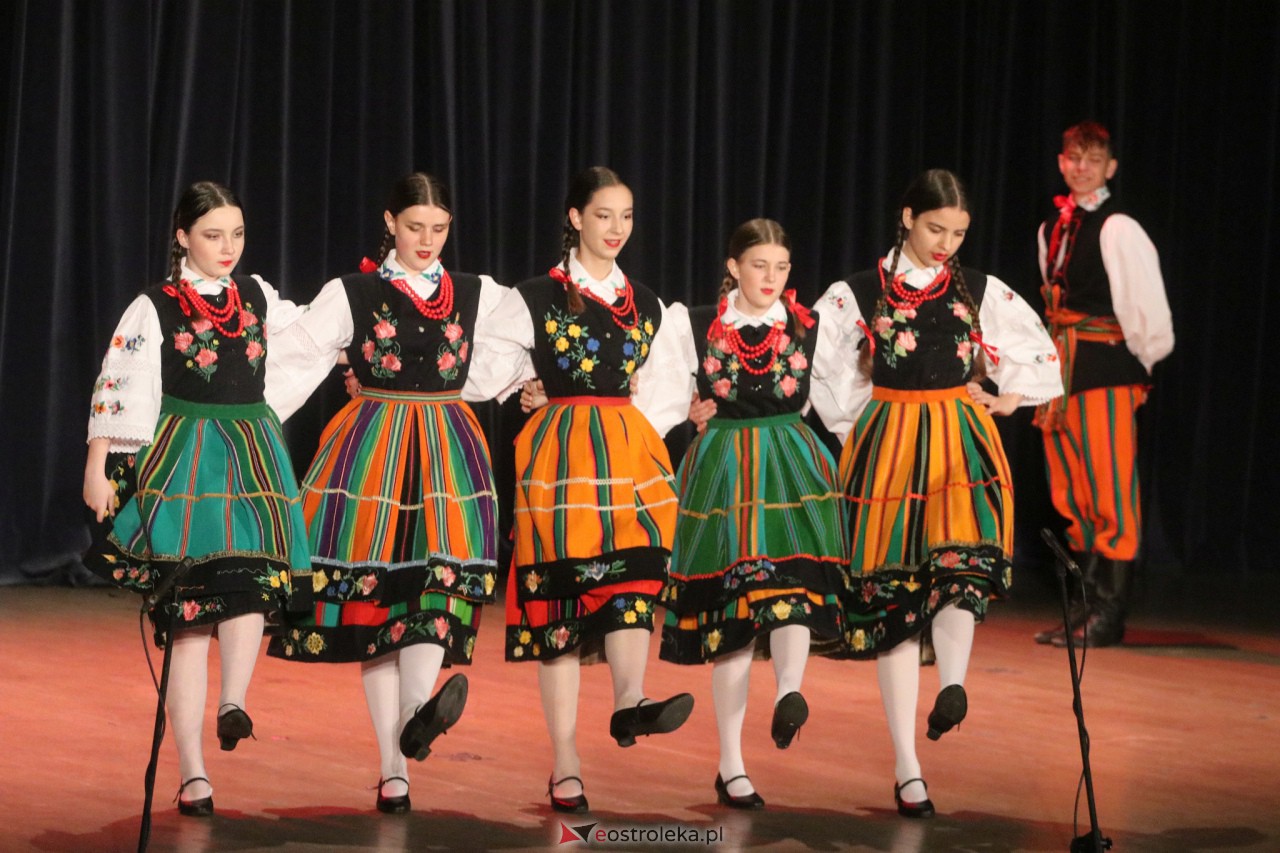 Koncert Zespołu Pieśni i Tańca Kurpie [28.05.2023] - zdjęcie #39 - eOstroleka.pl