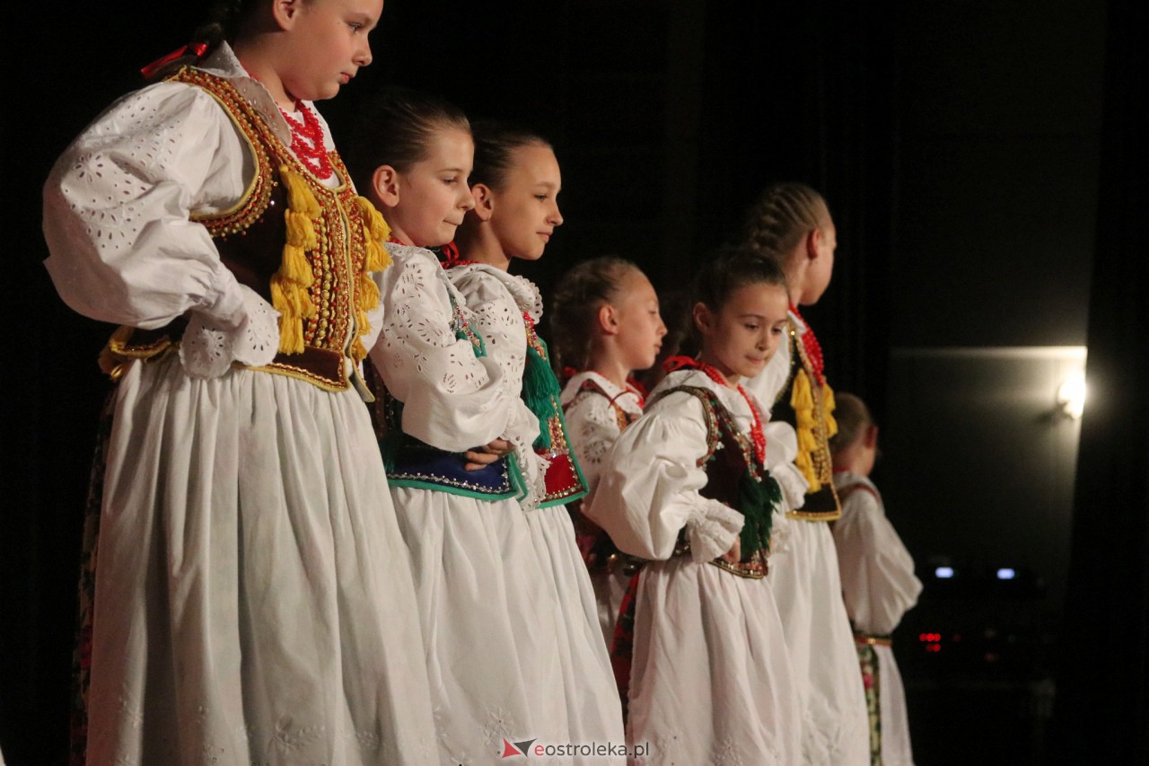 Koncert Zespołu Pieśni i Tańca Kurpie [28.05.2023] - zdjęcie #37 - eOstroleka.pl