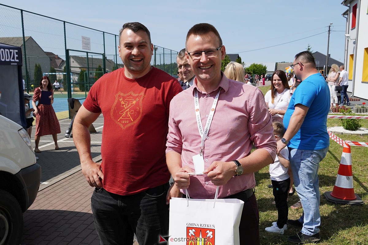 Pikinik rodzinny Zabawa dla sztandaru w Szkole Podstawowej w Ołdakach [28.05.2023] - zdjęcie #118 - eOstroleka.pl