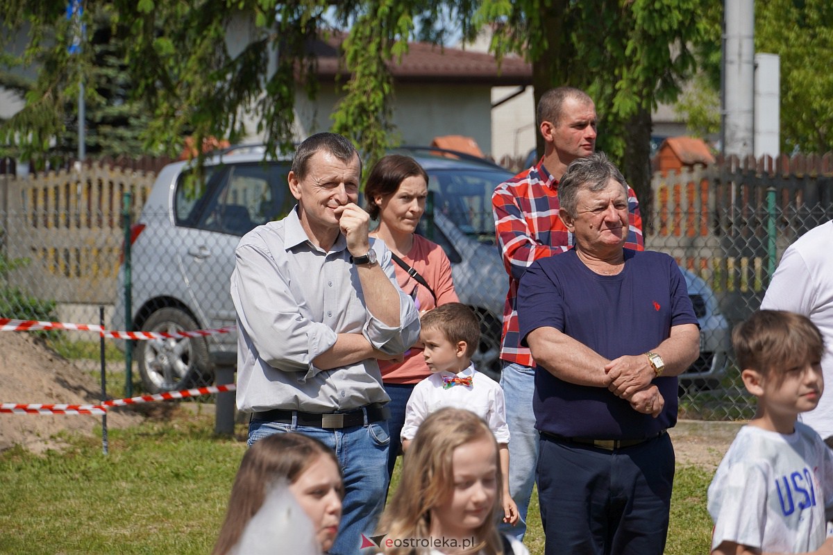 Pikinik rodzinny Zabawa dla sztandaru w Szkole Podstawowej w Ołdakach [28.05.2023] - zdjęcie #43 - eOstroleka.pl