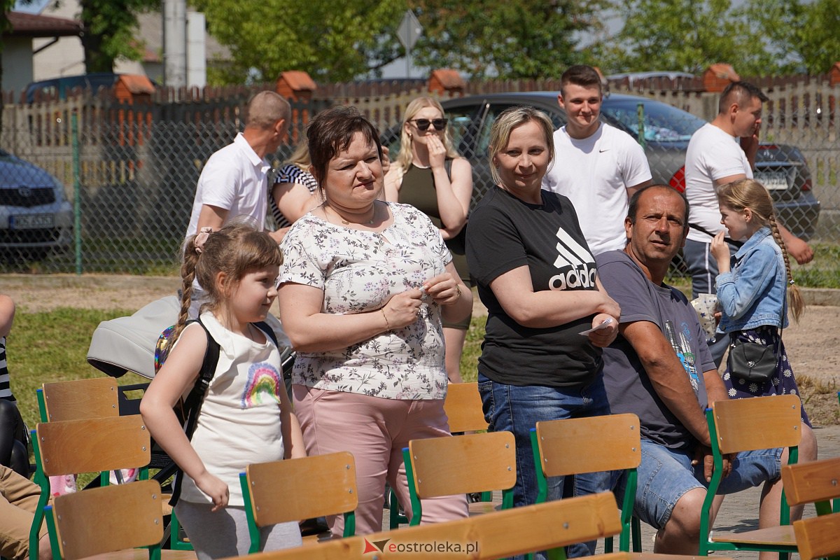 Pikinik rodzinny Zabawa dla sztandaru w Szkole Podstawowej w Ołdakach [28.05.2023] - zdjęcie #37 - eOstroleka.pl