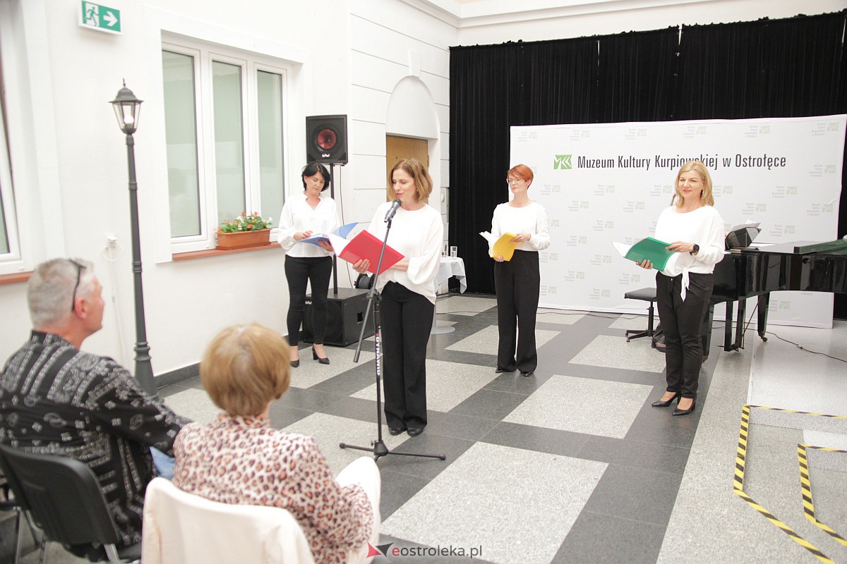 Koncert “Trzy po trzy…” w Muzeum Kultury Kurpiowskiej [28.05.2023] - zdjęcie #30 - eOstroleka.pl