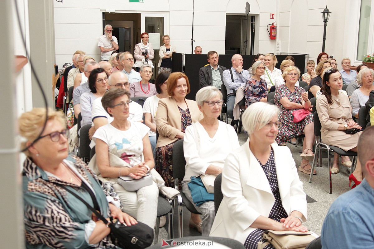 Koncert “Trzy po trzy…” w Muzeum Kultury Kurpiowskiej [28.05.2023] - zdjęcie #7 - eOstroleka.pl