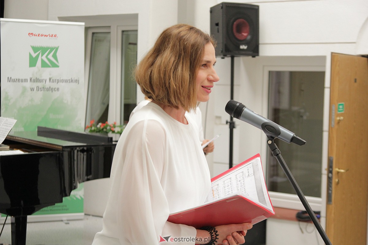 Koncert “Trzy po trzy…” w Muzeum Kultury Kurpiowskiej [28.05.2023] - zdjęcie #5 - eOstroleka.pl