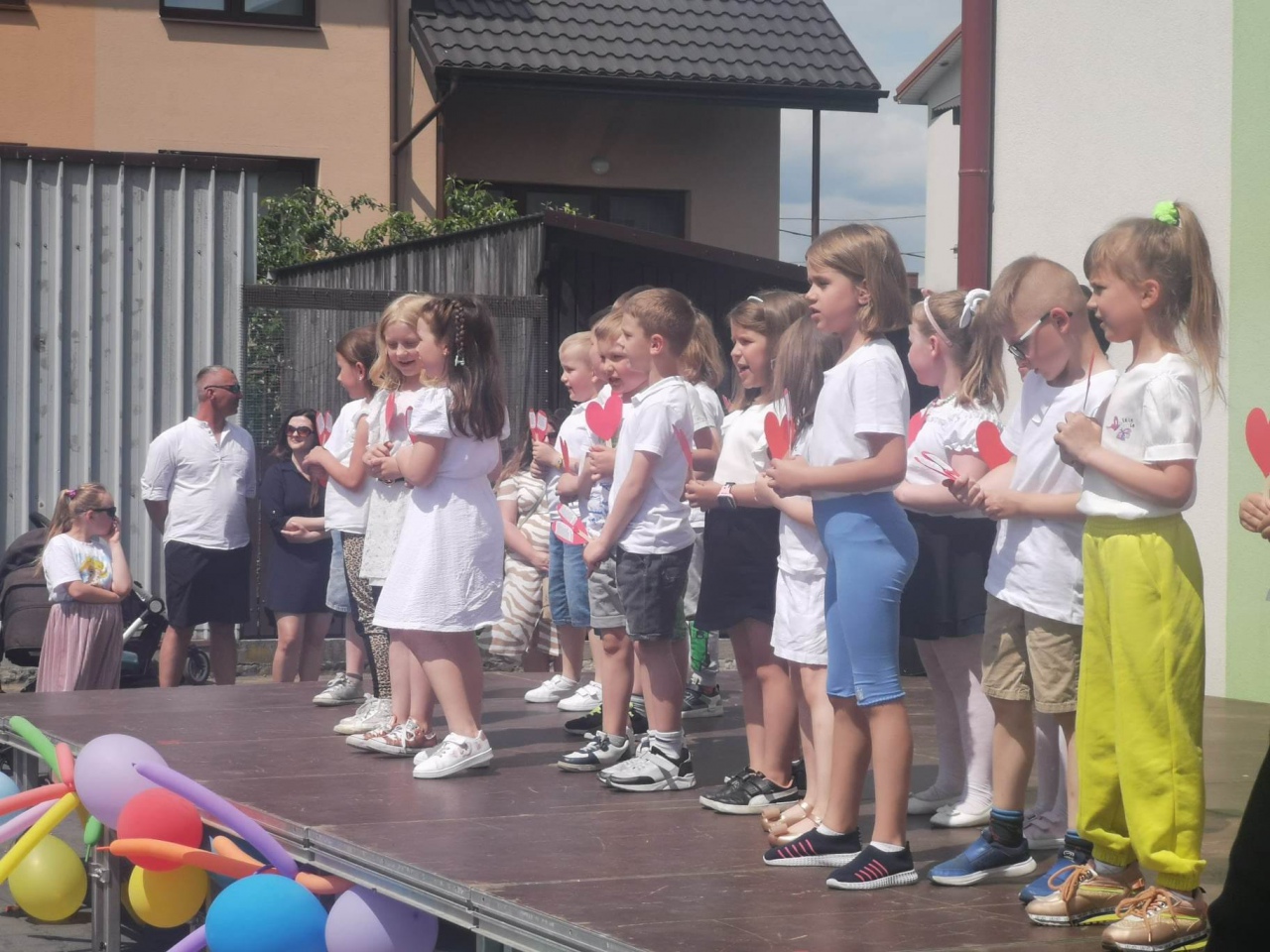 Festyn rodzinny w rzekuńskim przedszkolu - zdjęcie #3 - eOstroleka.pl