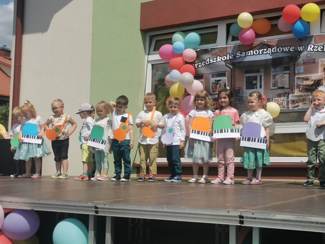 Festyn rodzinny w rzekuńskim przedszkolu - zdjęcie #19 - eOstroleka.pl