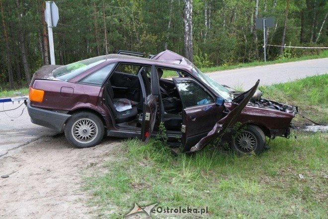 Wypadek w Chudku (09.05.2011) - zdjęcie #2 - eOstroleka.pl