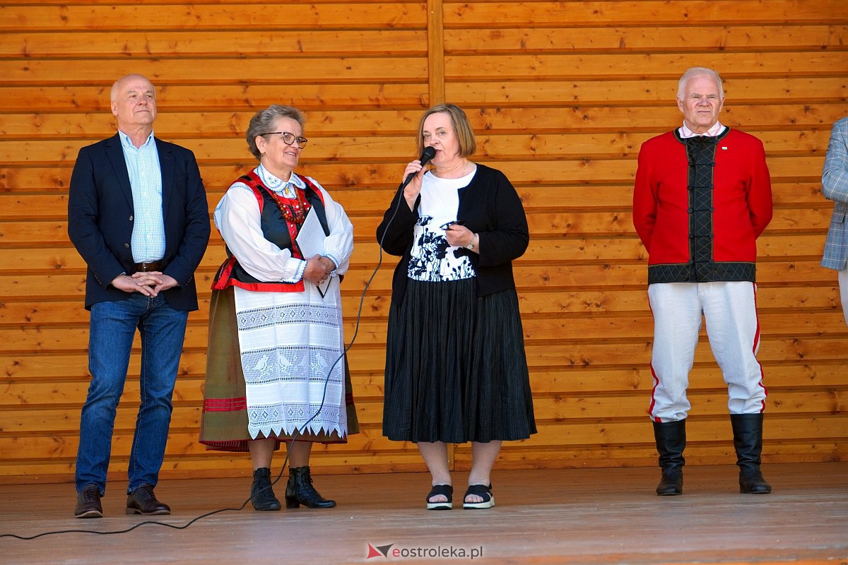 Ginące Zawody pod hasłem „Haftowały kurpśónecky...” - zdjęcie #24 - eOstroleka.pl