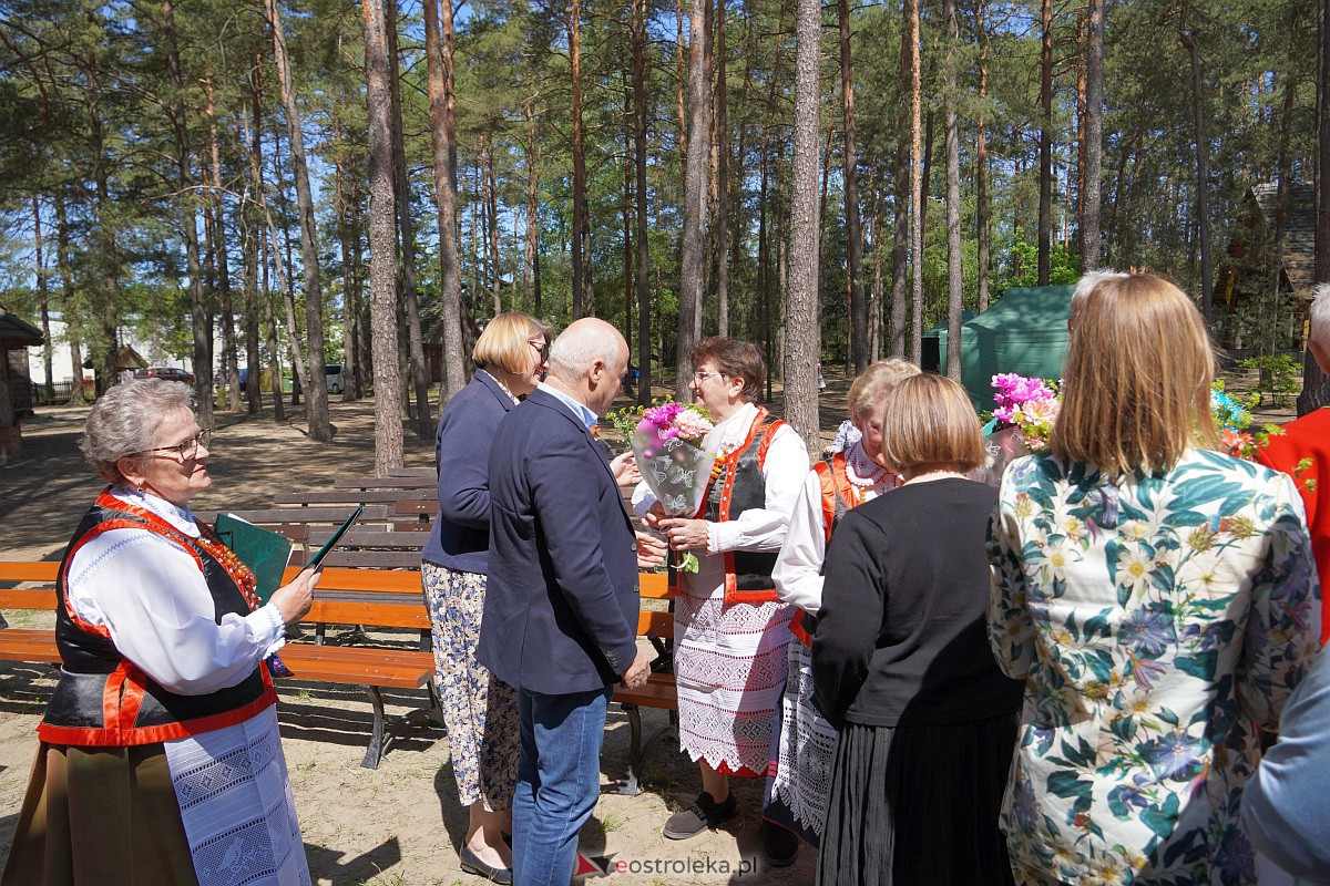 Ginące Zawody pod hasłem „Haftowały kurpśónecky...” - zdjęcie #8 - eOstroleka.pl