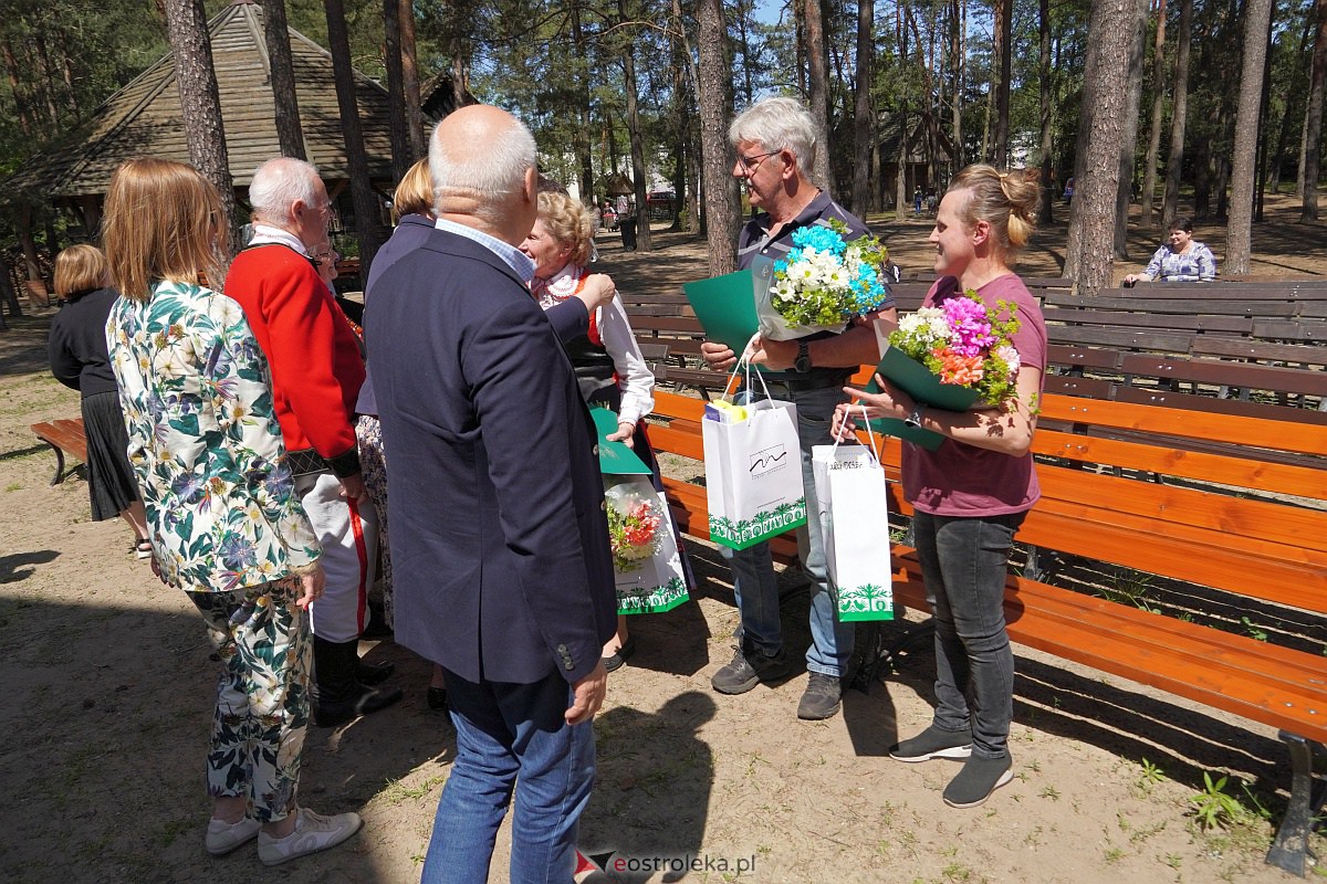 Ginące Zawody pod hasłem „Haftowały kurpśónecky...” - zdjęcie #4 - eOstroleka.pl