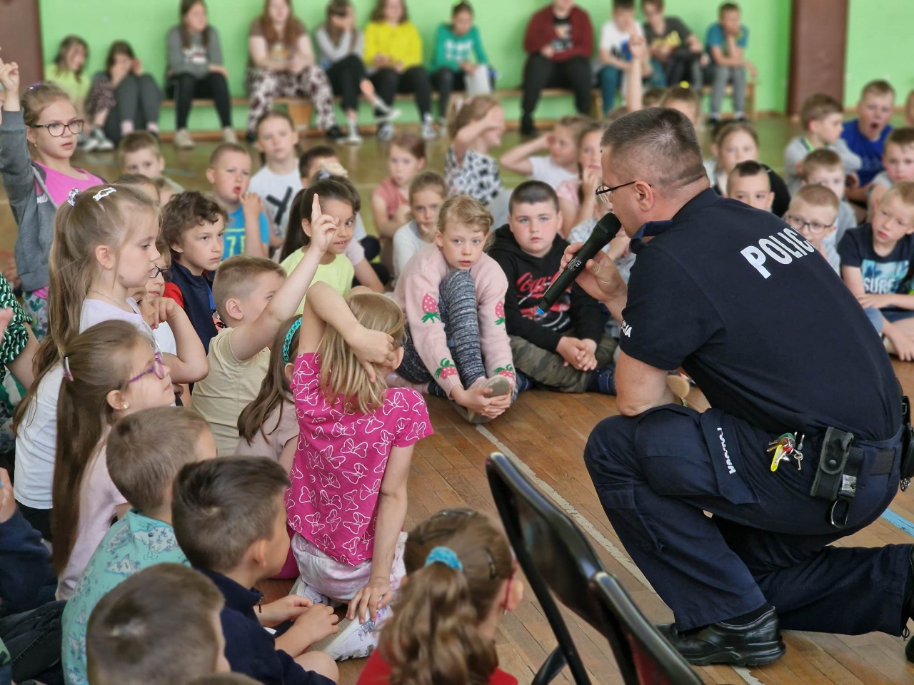 Apel profilaktyczny w SP 2 [30.05.2023] - zdjęcie #4 - eOstroleka.pl