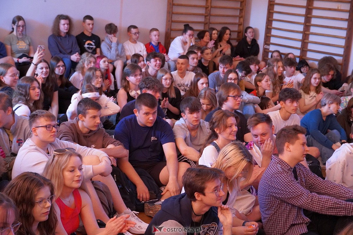 Szkolny konkurs II LO ma talent [1.06.2023] - zdjęcie #49 - eOstroleka.pl