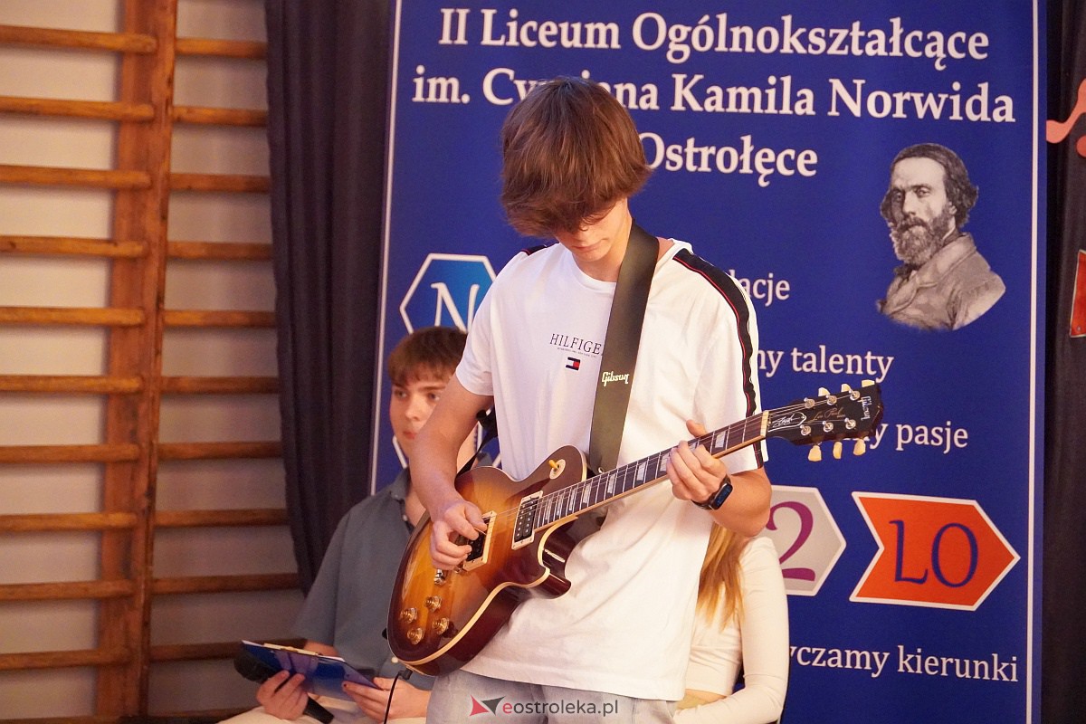 Szkolny konkurs II LO ma talent [1.06.2023] - zdjęcie #24 - eOstroleka.pl