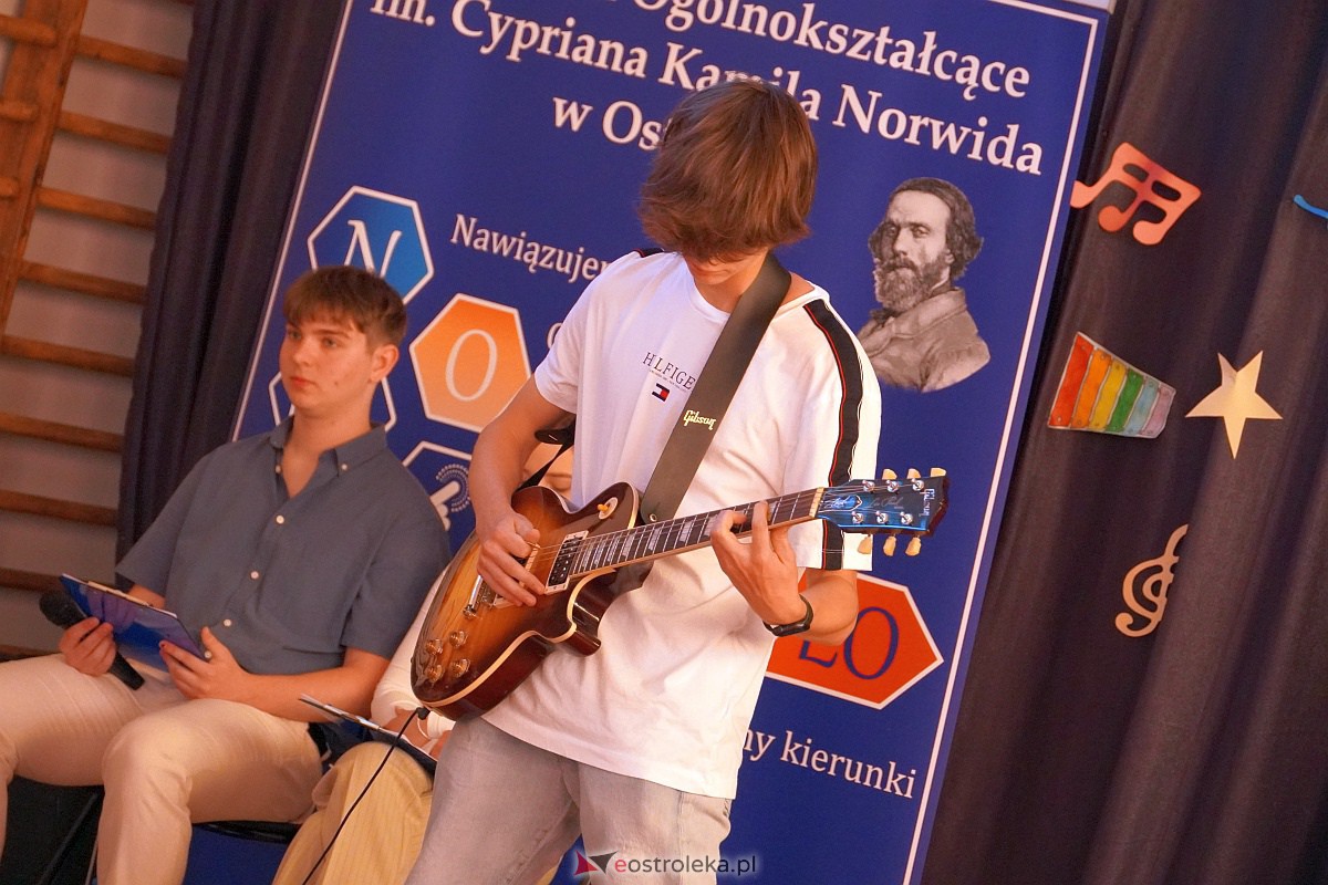 Szkolny konkurs II LO ma talent [1.06.2023] - zdjęcie #21 - eOstroleka.pl