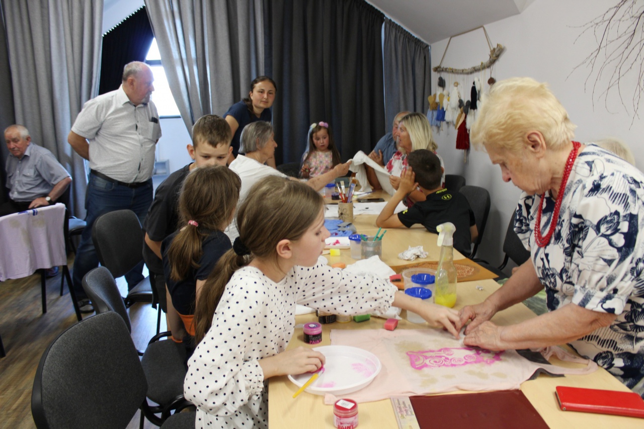 Dzień Dziecka w Dziennym Domu Senior+ w Olszewie-Borkach - zdjęcie #5 - eOstroleka.pl