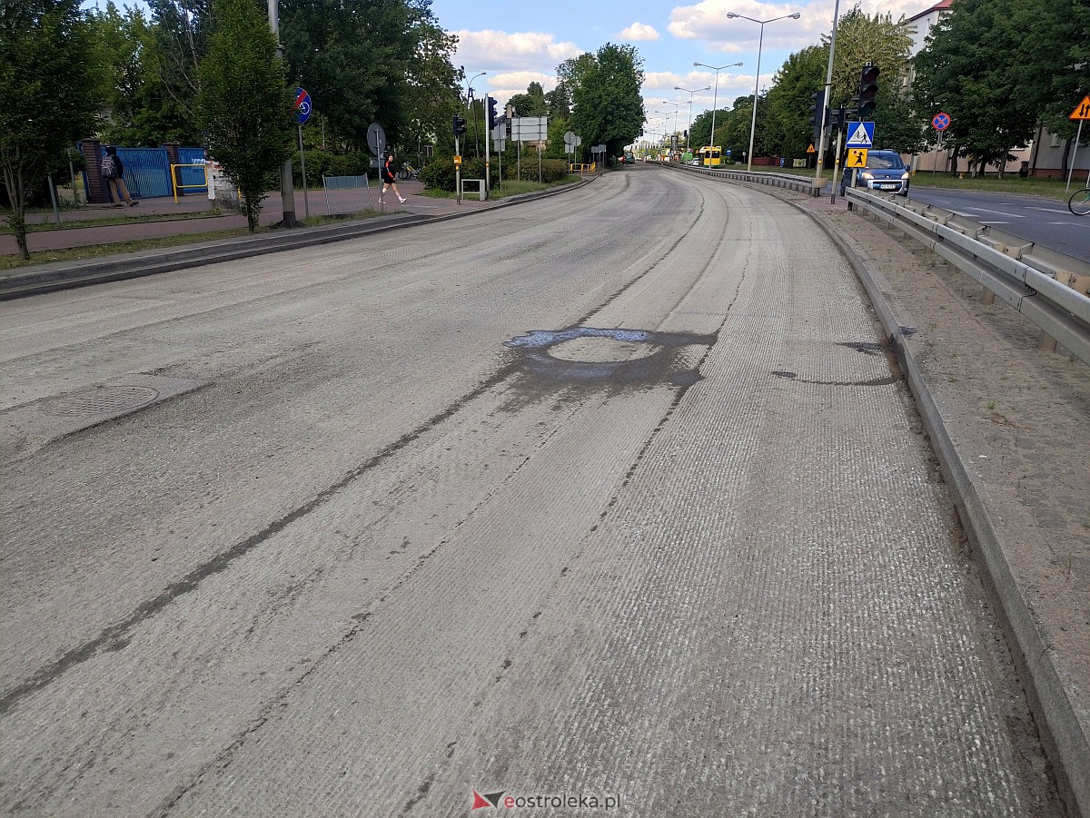 Remont ulicy Traugutta w Ostrołęce [02.06.2023] - zdjęcie #25 - eOstroleka.pl