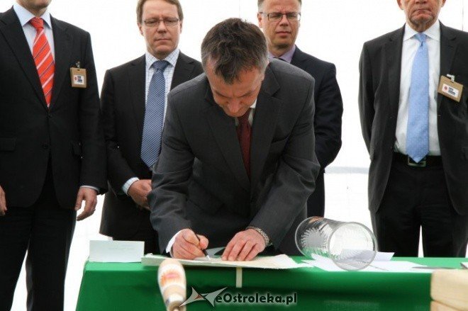 Wmurowanie kamienia węgielnego pod  Maszynę Papierniczą (10.05.2011) - zdjęcie #38 - eOstroleka.pl
