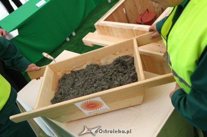 Wmurowanie kamienia węgielnego pod  Maszynę Papierniczą (10.05.2011) - zdjęcie #20 - eOstroleka.pl