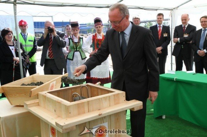 Wmurowanie kamienia węgielnego pod  Maszynę Papierniczą (10.05.2011) - zdjęcie #11 - eOstroleka.pl