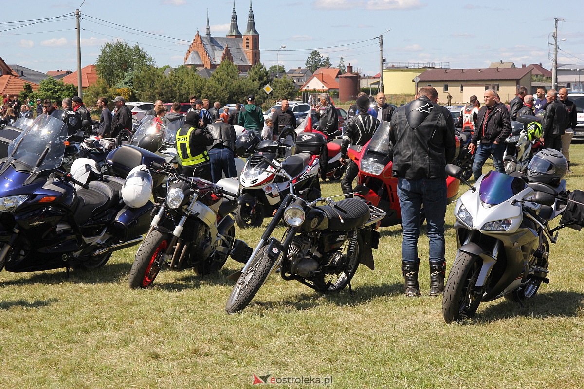Motoserce 2023 - parada motocykli ulicami Ostrołęki i Rzekunia [03.06.2023] - zdjęcie #1 - eOstroleka.pl