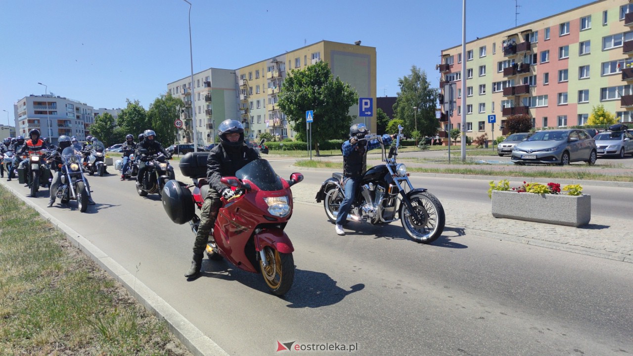 Motoserce 2023 - parada motocykli ulicami Ostrołęki i Rzekunia [03.06.2023] - zdjęcie #140 - eOstroleka.pl