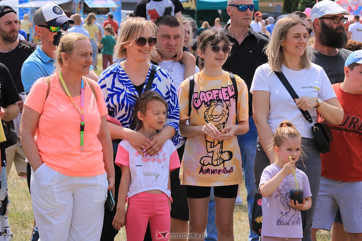 Festyn Kierowcy Dzieciom przy Galerii Bursztynowej [04.06.2023] - zdjęcie #100 - eOstroleka.pl