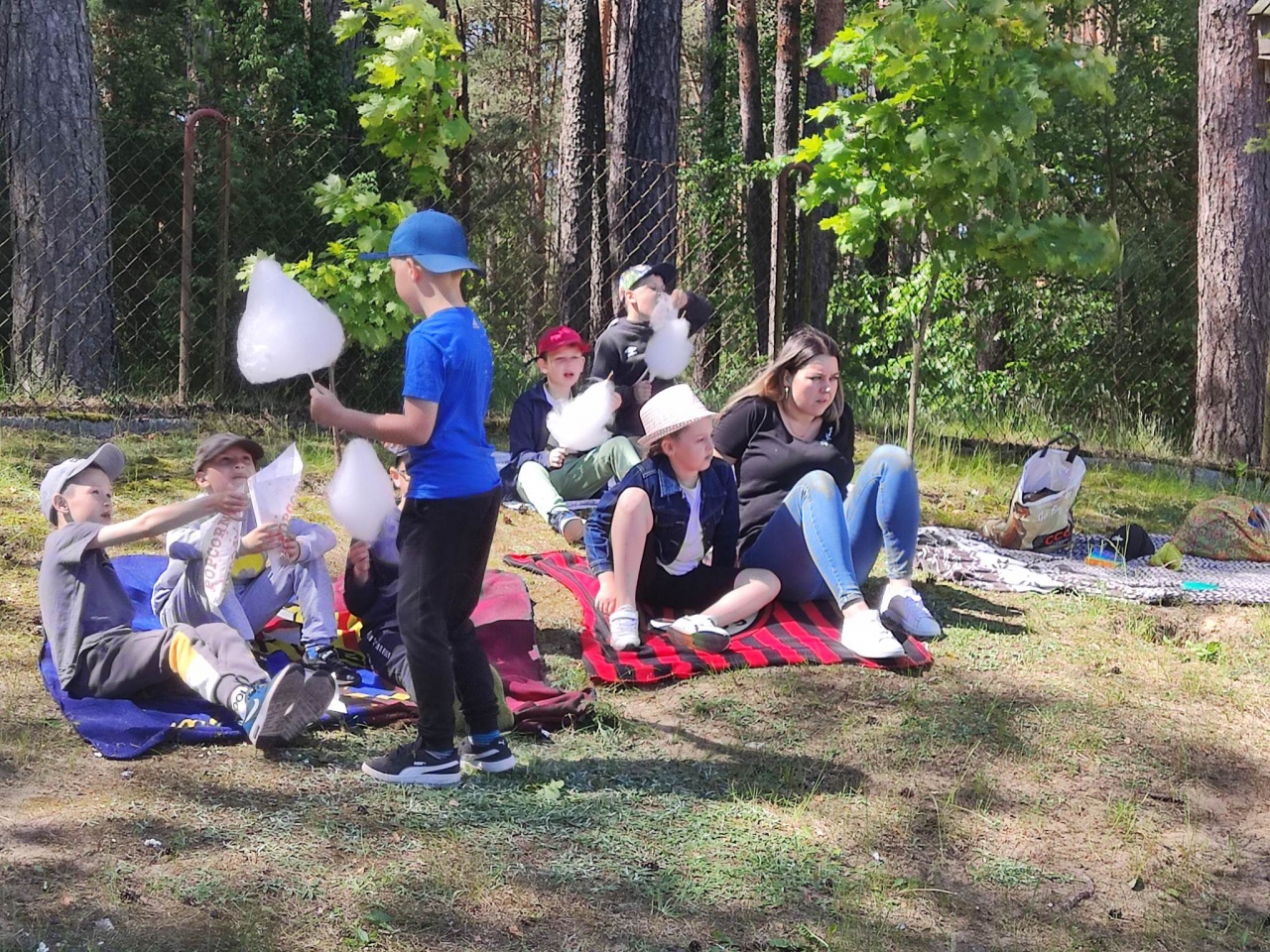 Dzień Dziecka w Szkole Podstawowej w Dąbrówce - zdjęcie #33 - eOstroleka.pl