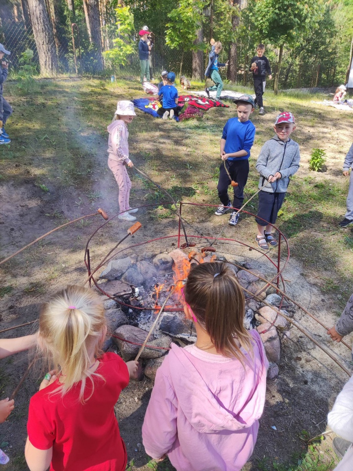 Dzień Dziecka w Szkole Podstawowej w Dąbrówce - zdjęcie #13 - eOstroleka.pl