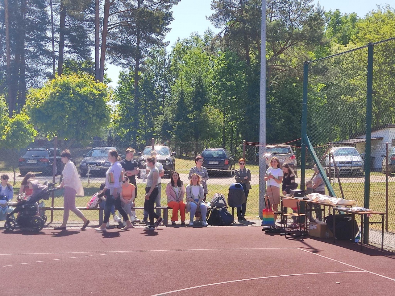 Dzień Dziecka w Szkole Podstawowej w Dąbrówce - zdjęcie #3 - eOstroleka.pl