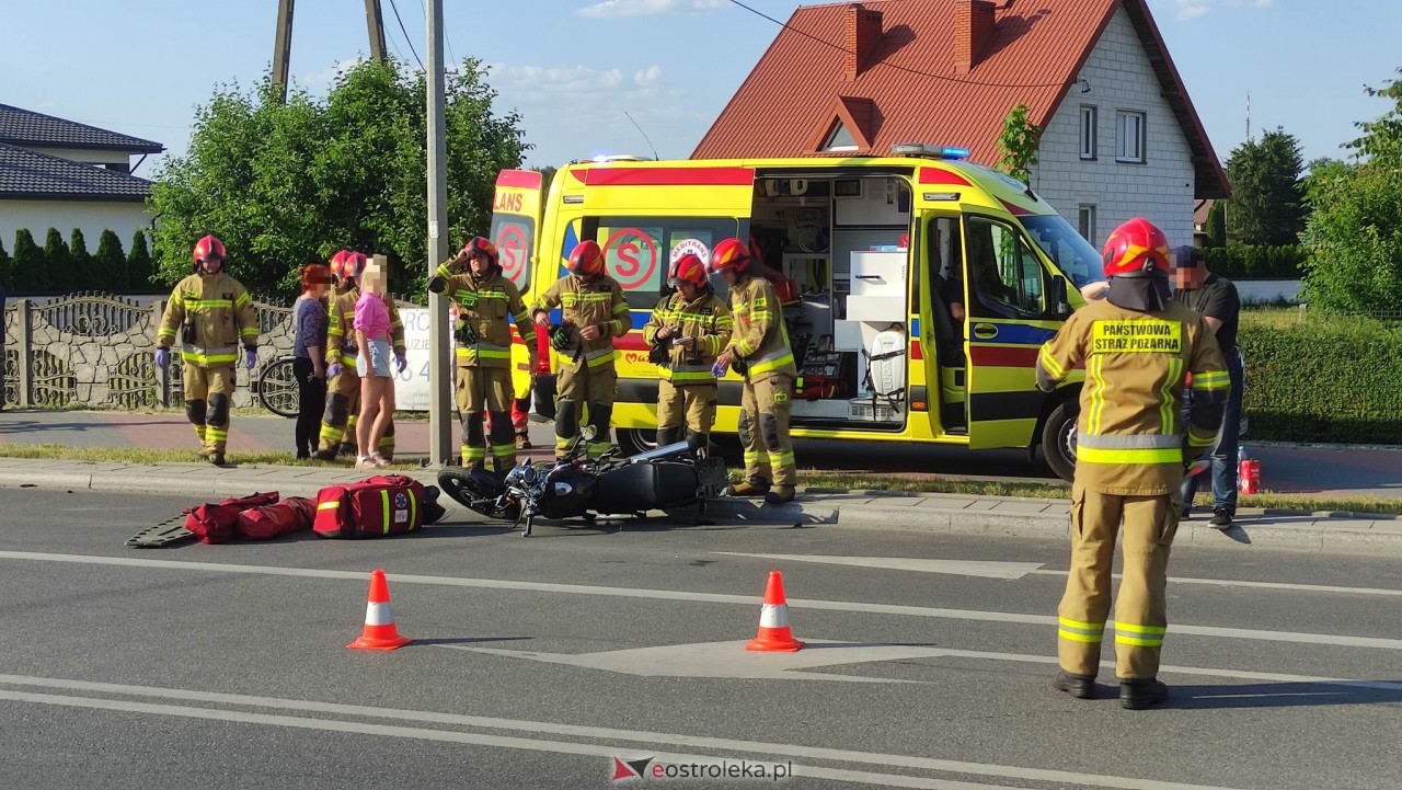 Wypadek na Słowackiego. Ucierpiał motocyklista [07.06.2023] - zdjęcie #13 - eOstroleka.pl