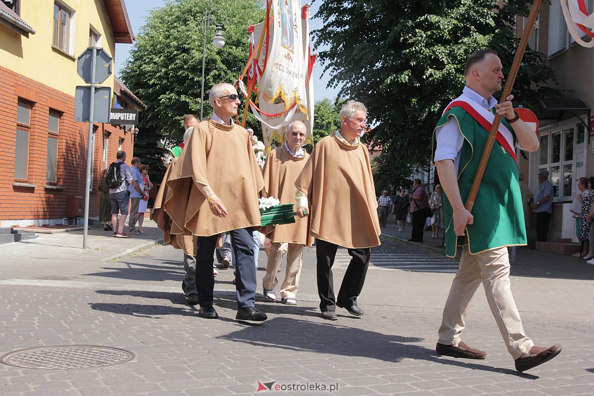 Procesja Bożego Ciała w ostrołęckim klasztorze [08.06.2023] - zdjęcie #23 - eOstroleka.pl