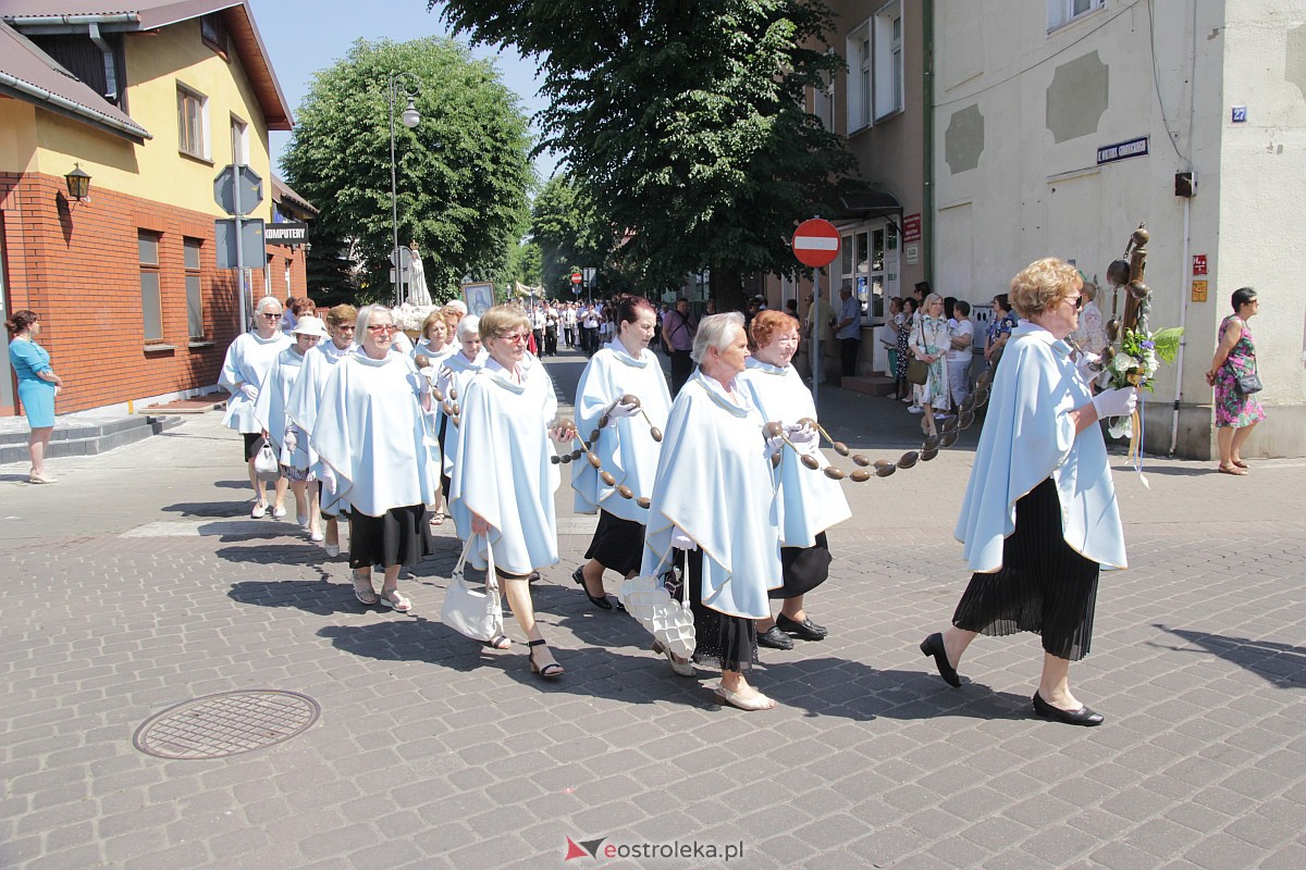 Procesja Bożego Ciała w ostrołęckim klasztorze [08.06.2023] - zdjęcie #27 - eOstroleka.pl