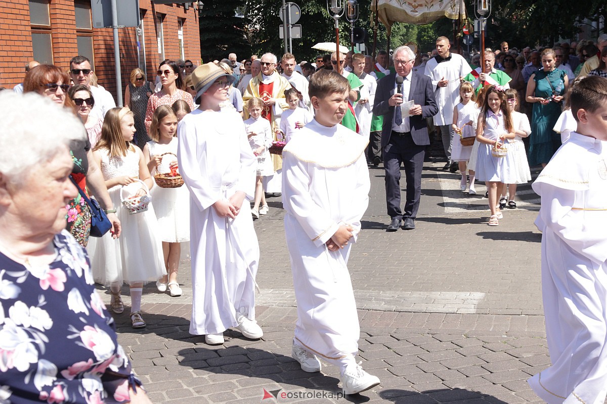 Procesja Bożego Ciała w ostrołęckim klasztorze [08.06.2023] - zdjęcie #189 - eOstroleka.pl