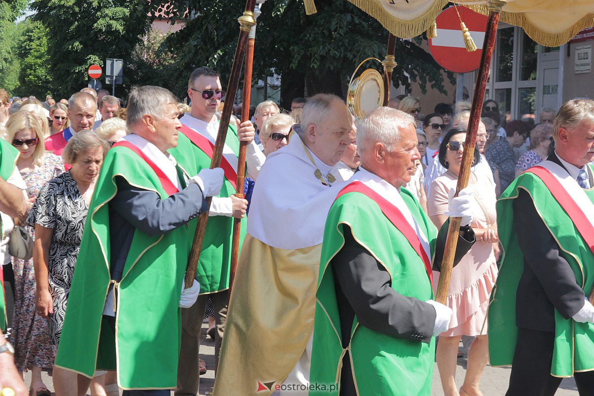 Procesja Bożego Ciała w ostrołęckim klasztorze [08.06.2023] - zdjęcie #181 - eOstroleka.pl